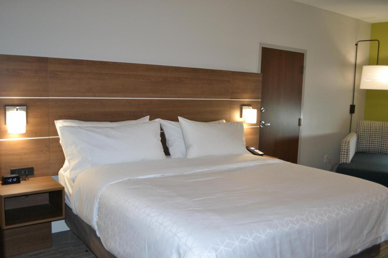 Holiday Inn Express Tallahassee-University Central By Ihg מראה חיצוני תמונה