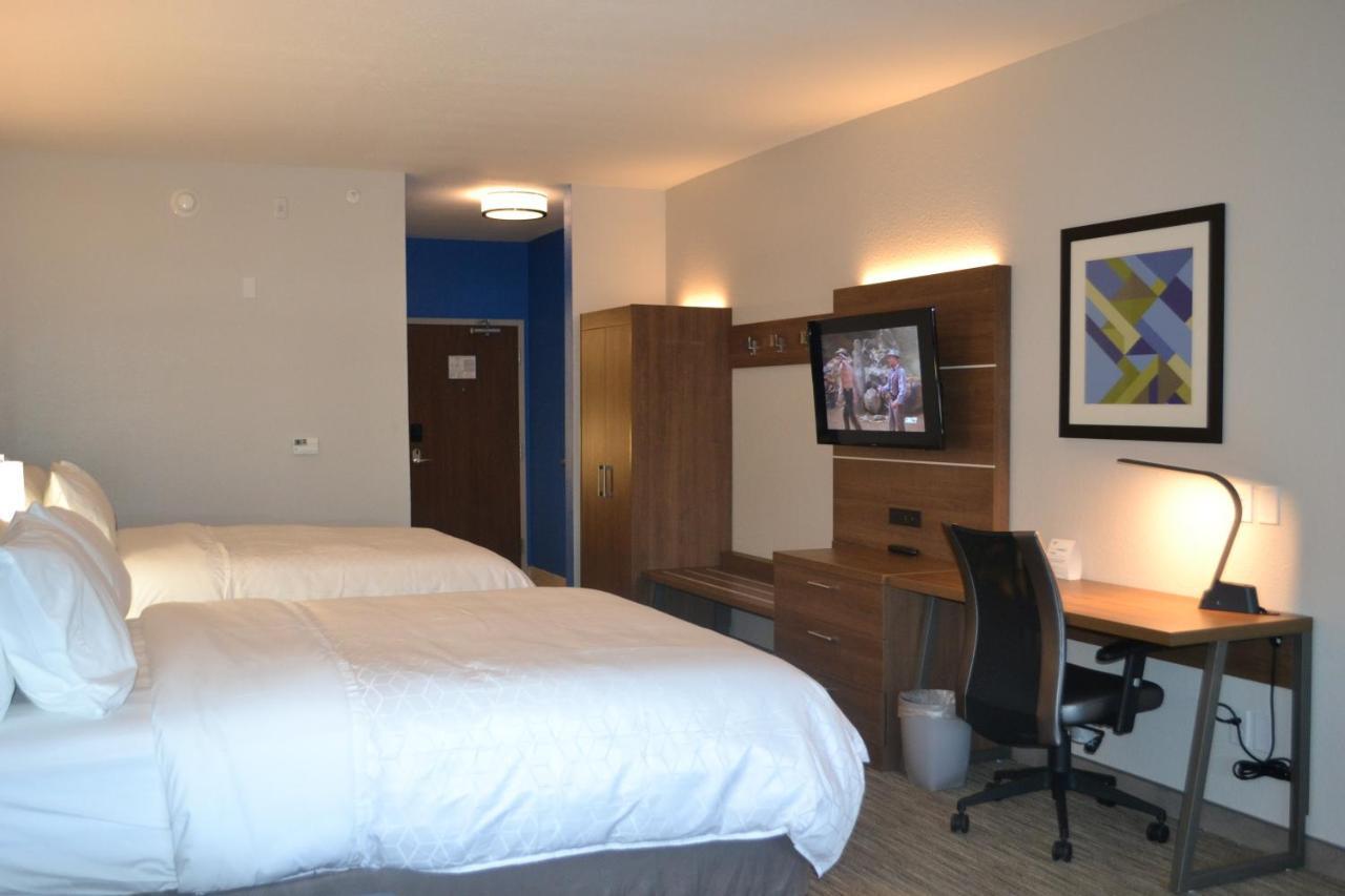 Holiday Inn Express Tallahassee-University Central By Ihg מראה חיצוני תמונה